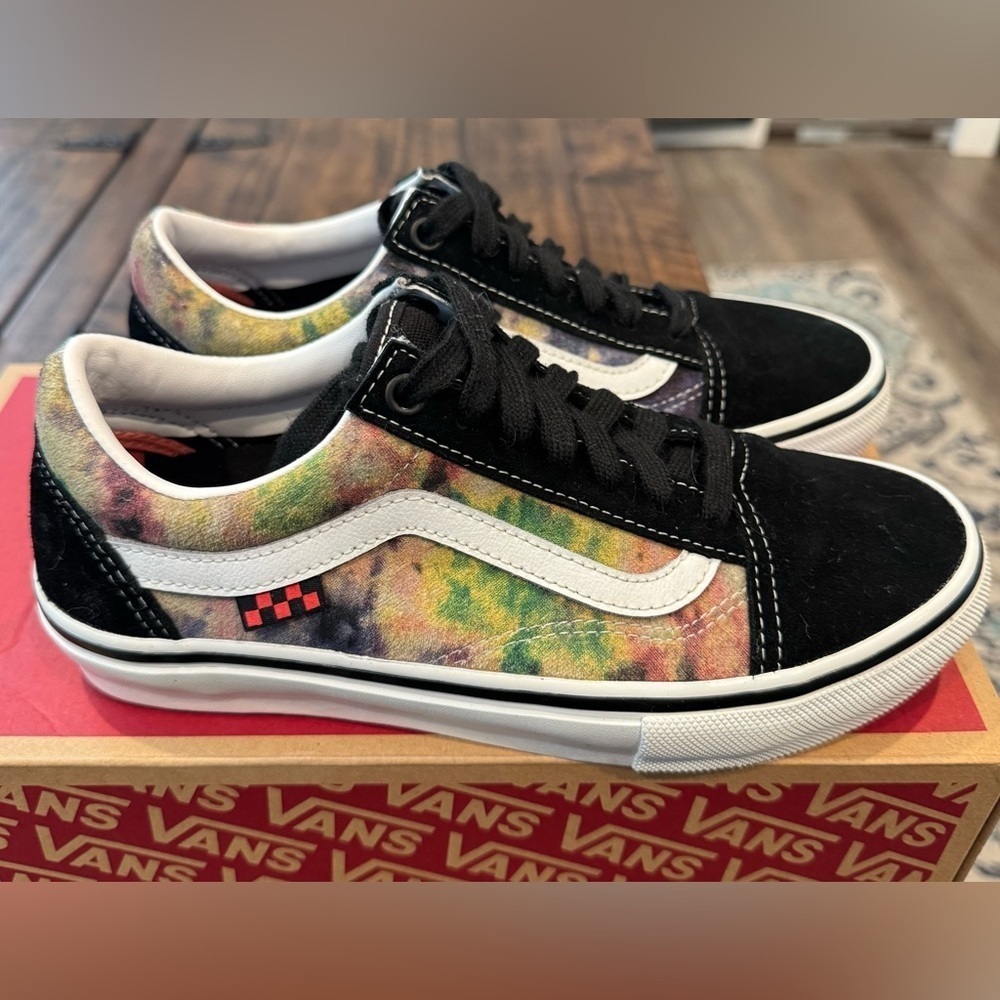 Vans Old Skool Terry Tie-Dye Skate Shoe with PopCush Insoles (EUC)